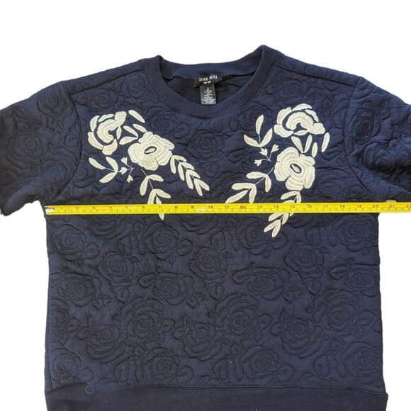 🛍️Urban Mood Blue and White Embroidered Crew Neck Sweatshirt - Picture 4 of 5